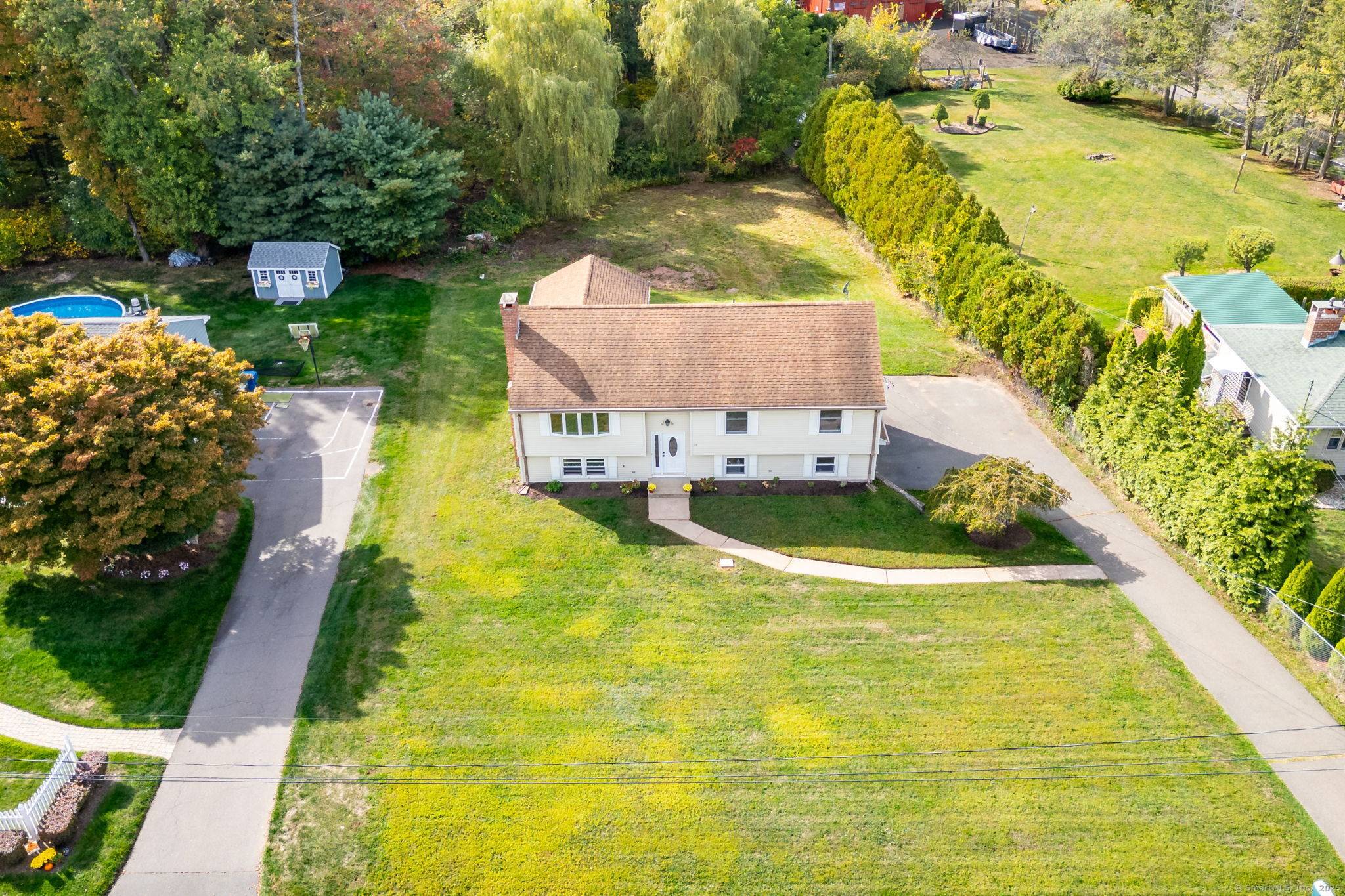 Nestled on a serene 1. 01 acre lot at the end of a peaceful cul de sac, this stunning 5 bedroom, 1.