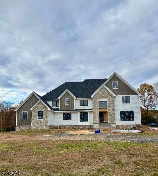 Welcome to The Enclave at Brookside a new gated community where luxury meets privacy.