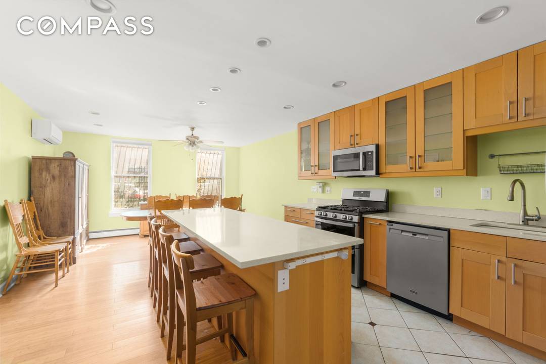 Turnkey Multi Family Gem With Private Parking !