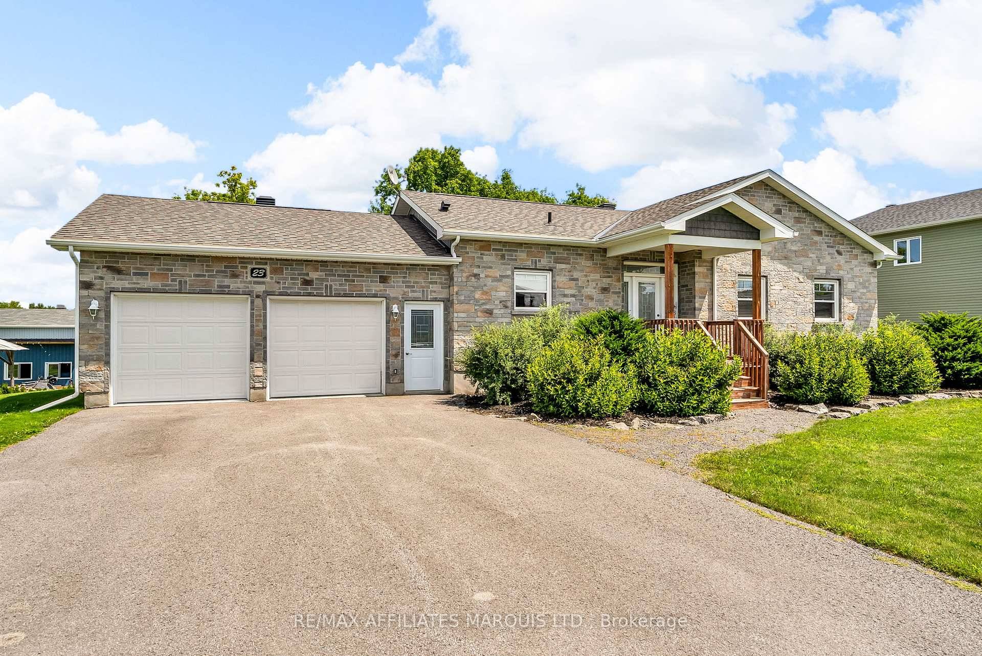 Bonfire nights, bright mornings, and room to grow this Creekside Estates walkout bungalow is built for both !