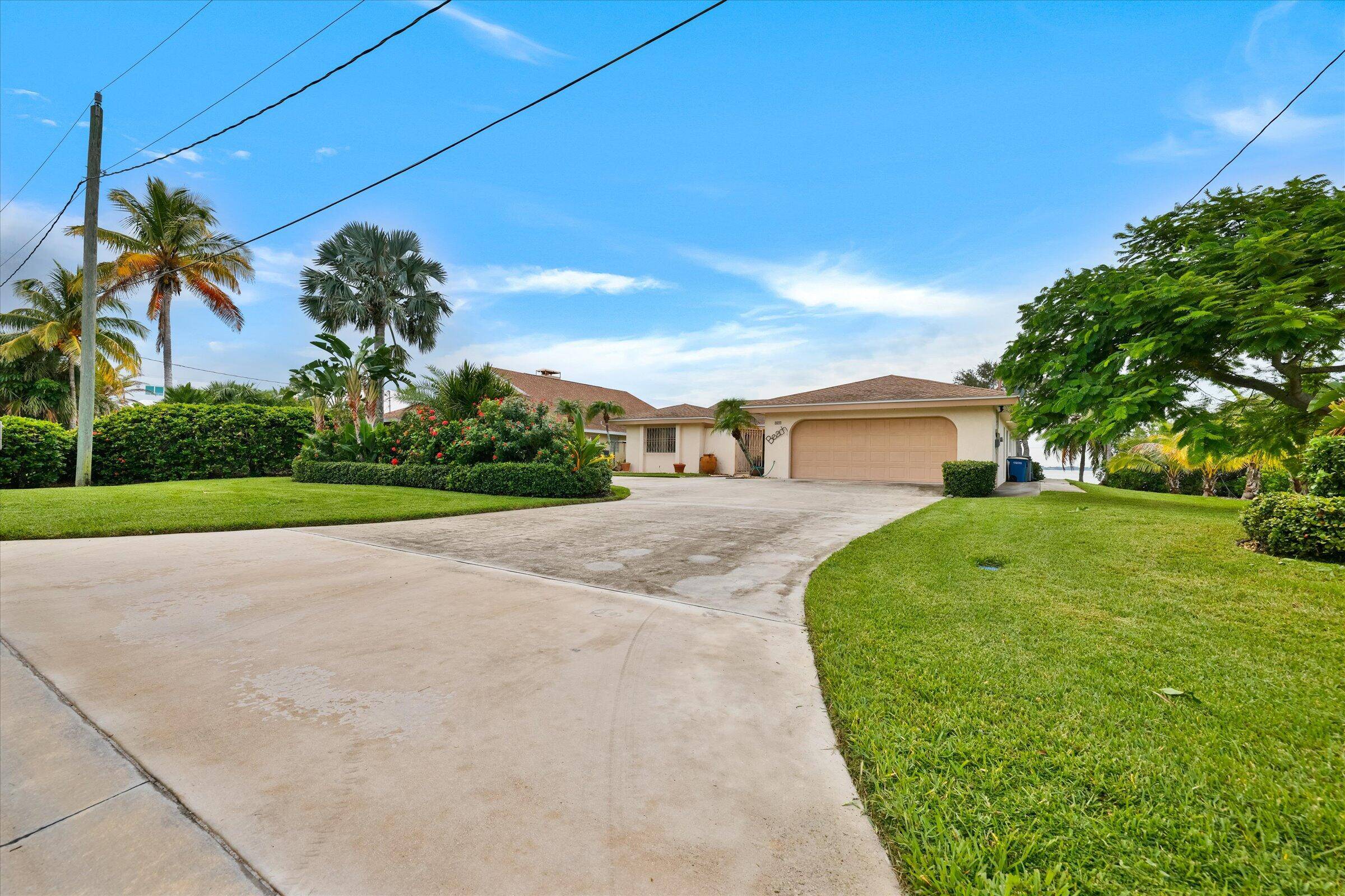 Experience effortless living in this turnkey waterfront gem, furnished to perfection and featuring a jacuzzi for your utmost pleasure.