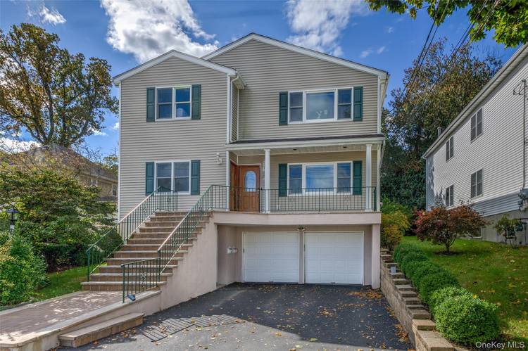 Looking for a rental that has it all ?