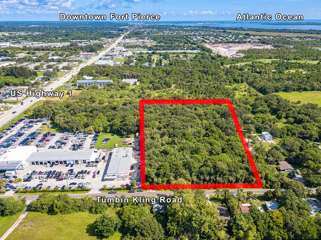 This 4. 97 acre residential parcel currently zoned for 31 total units is situated within 5 miles of downtown Ft.