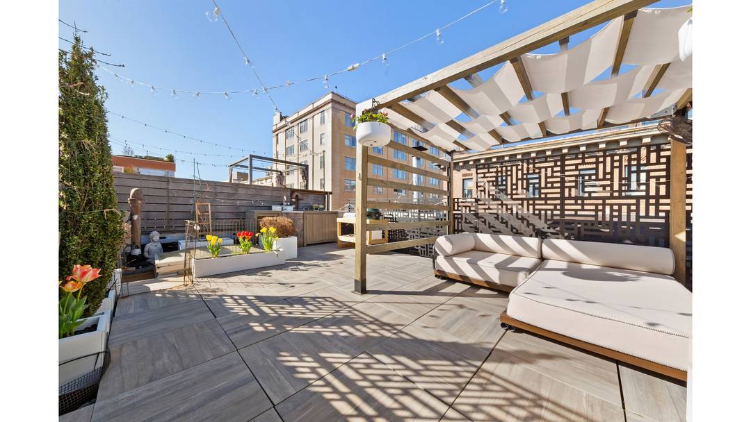 Located on one of the West Village's most coveted tree lined blocks, just moments from Hudson River Park and the vibrant energy of the Meatpacking District, Residence 5B at 92 ...