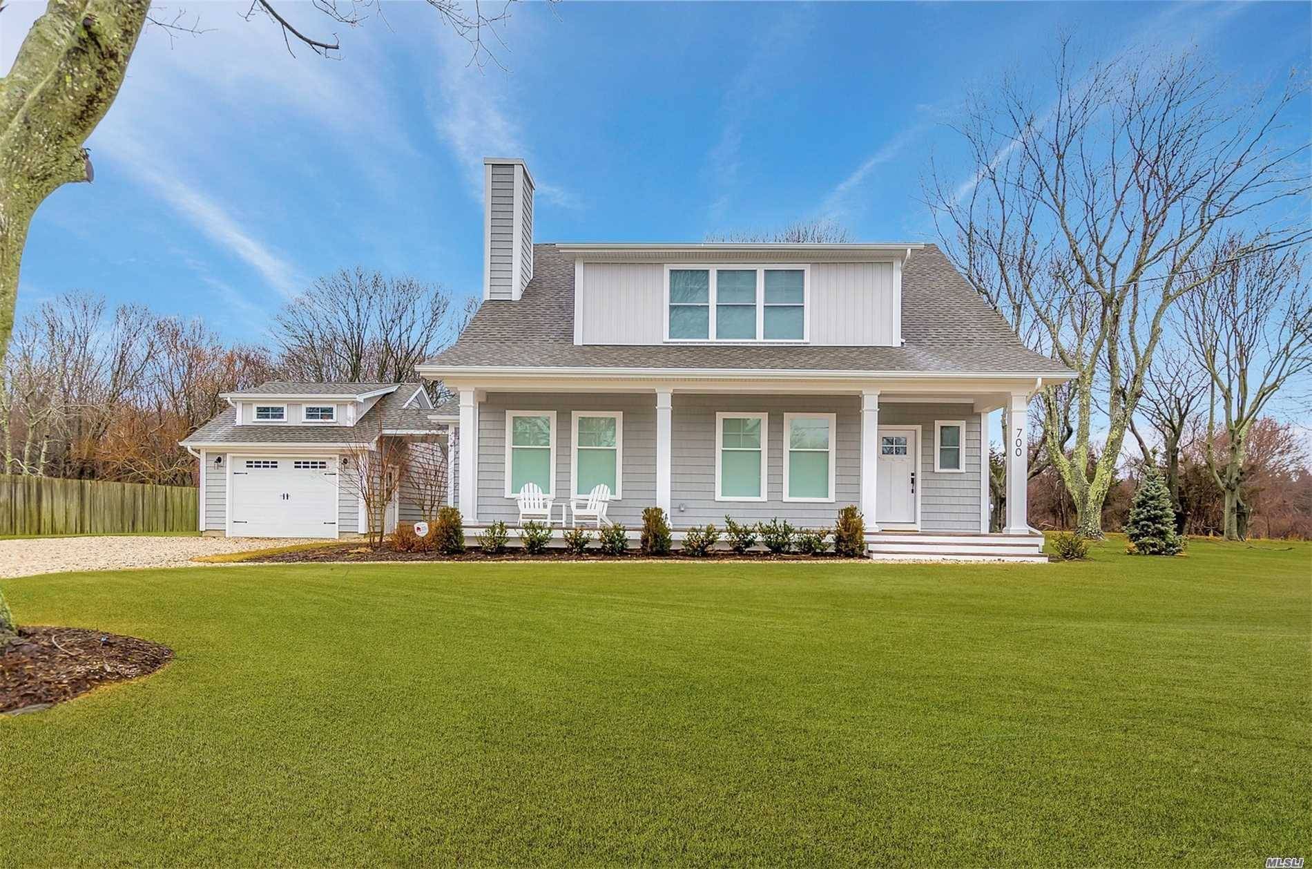 The Perfect Place To Enjoy a North Fork Vacation !