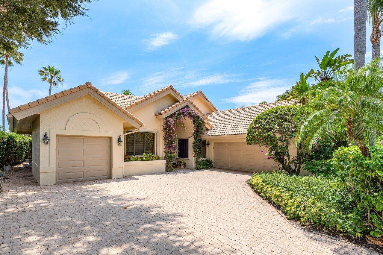 Welcome to luxury living in the prestigious Frenchman's Creek community !