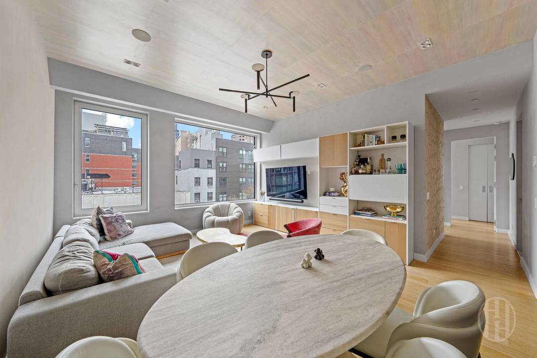 Welcome home to Residence 4D at 32 East 1st Street, a beautifully customized two bedroom, two bathroom condominium located where SoHo, NoHo, the East Village, and the Lower East Side ...
