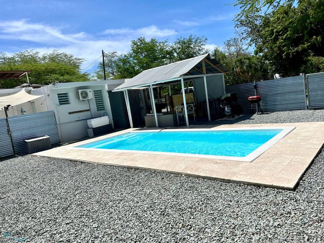 COMBATE House Cabo-Rojo
