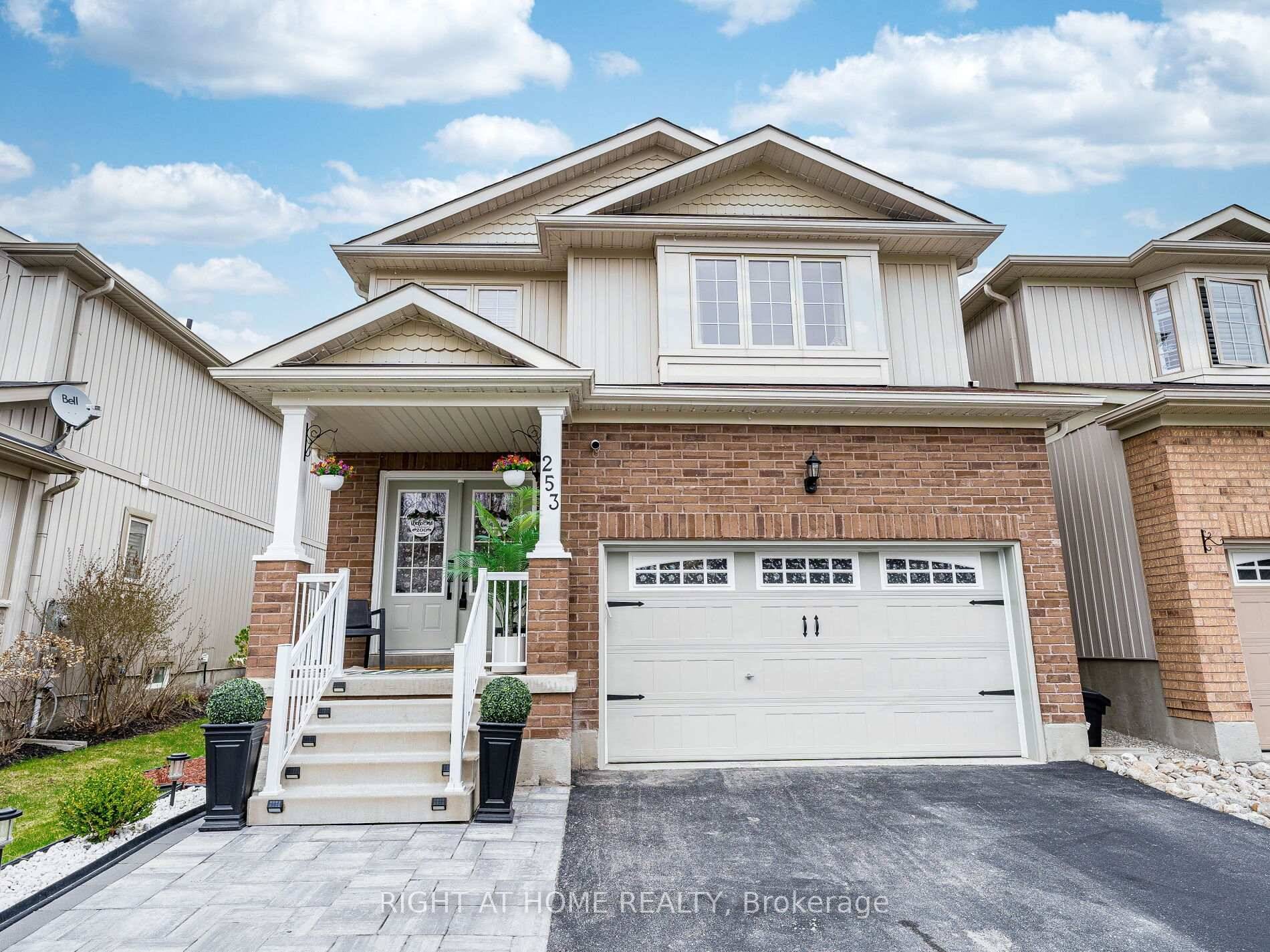 Welcome to 253 Greenwood Drive, Your DREAM Home !