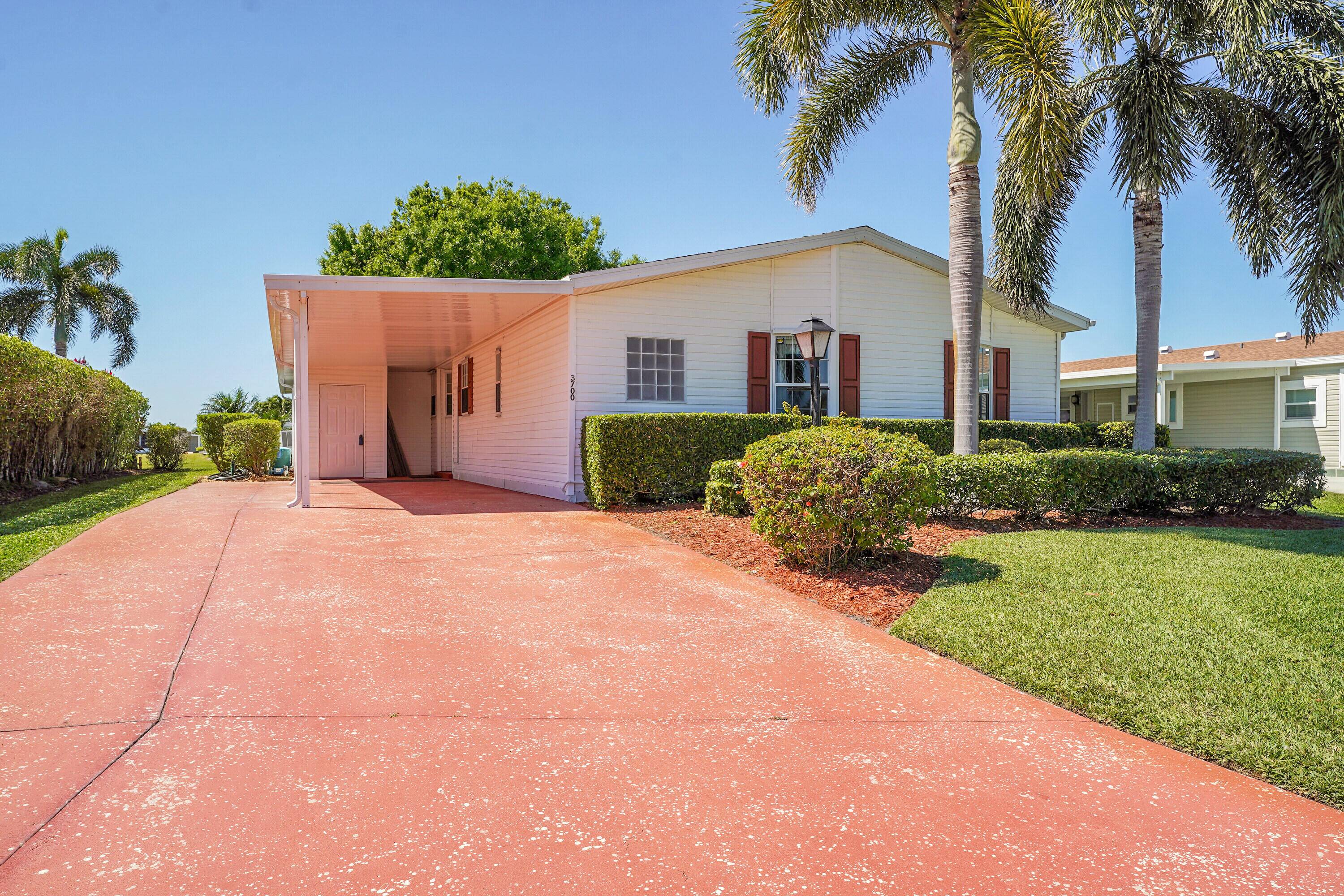 PRICE REDUCED ! Discover the perfect blend of comfort leisure in this waterfront property, designed specifically for those aged 55 better.