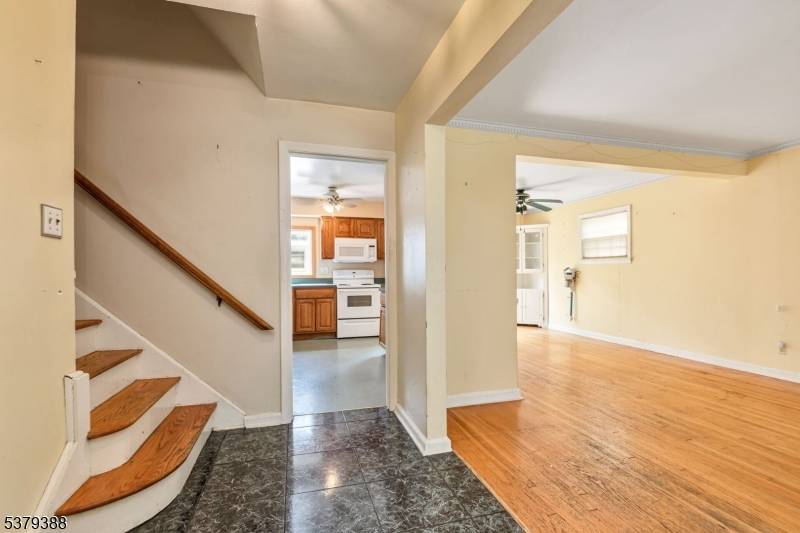 Bring your vision and creativity to this spacious 4 bed, 2.