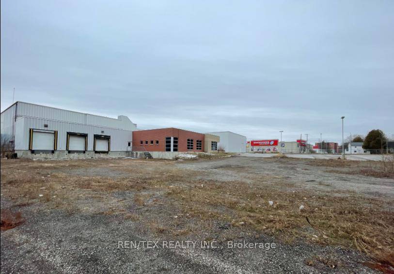 Situated in downtown Norfolk, this property comprises 44, 401 square feet spread across 2.