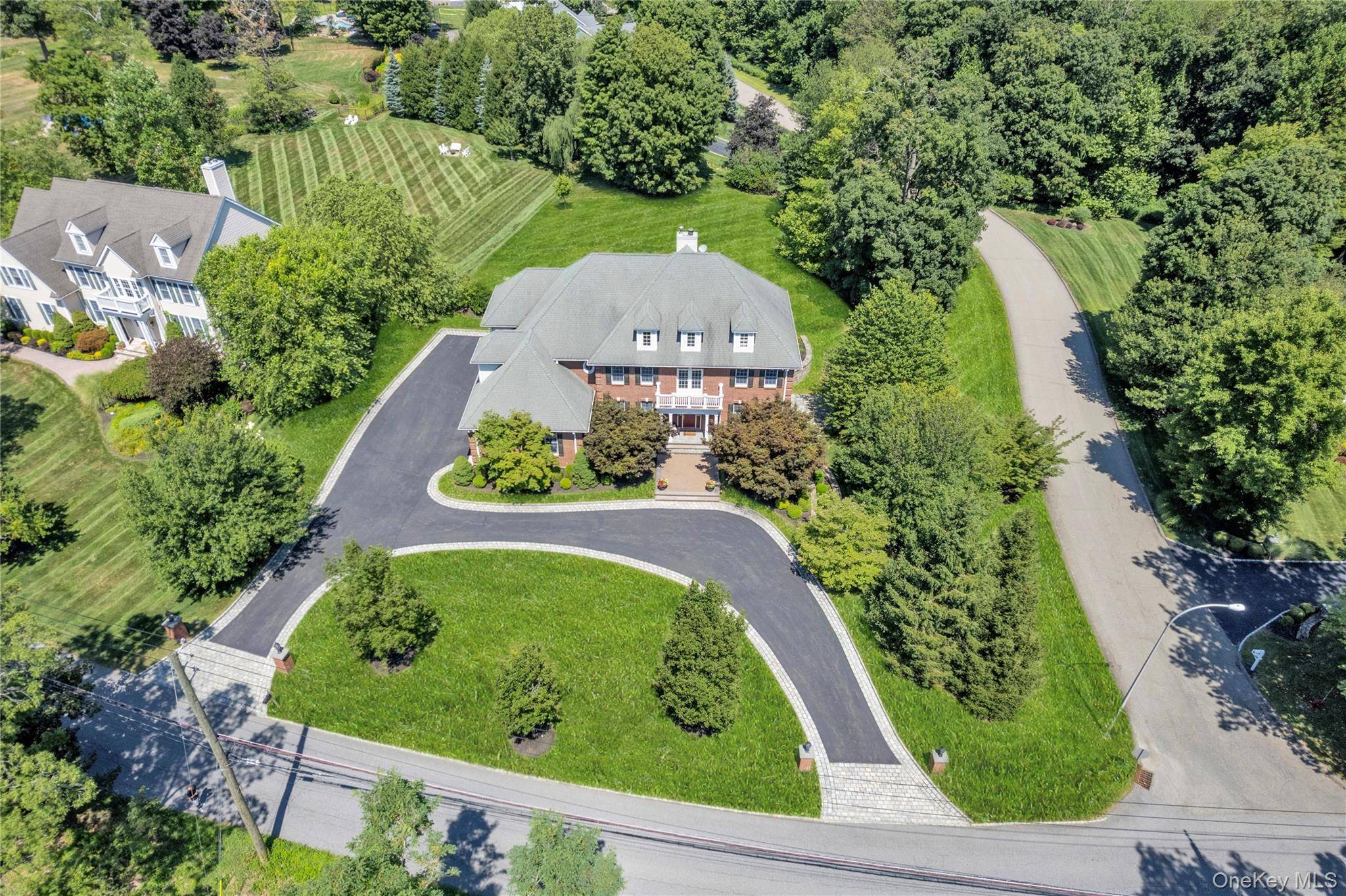 Welcome to FOX DEN ESTATES, an exclusive subdivision of custom built homes located in the town of Yorktown, offering Yorktown schools and outstanding recreational opportunities.