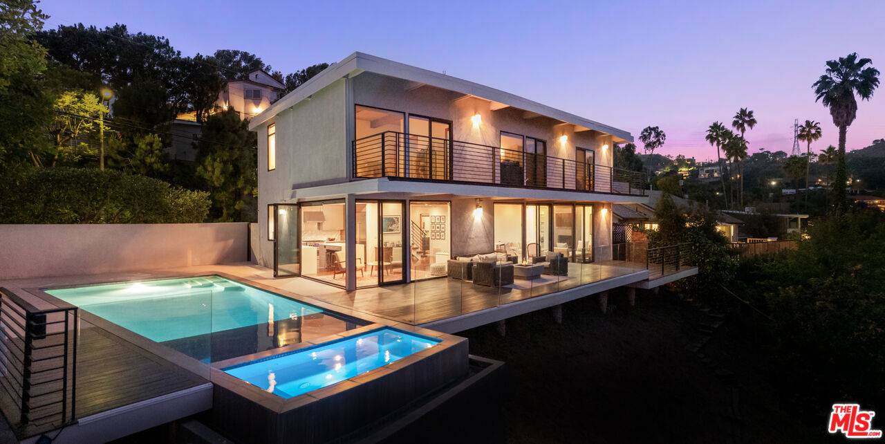 2608   Carman Crest Dr 4BR Hollywood Hills East La