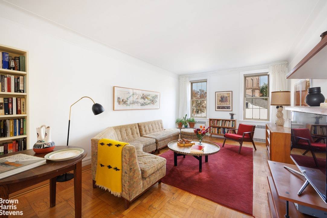 The Mansion House is a prewar coop at 145 Hicks Street between Pierrepont and Clark Street.