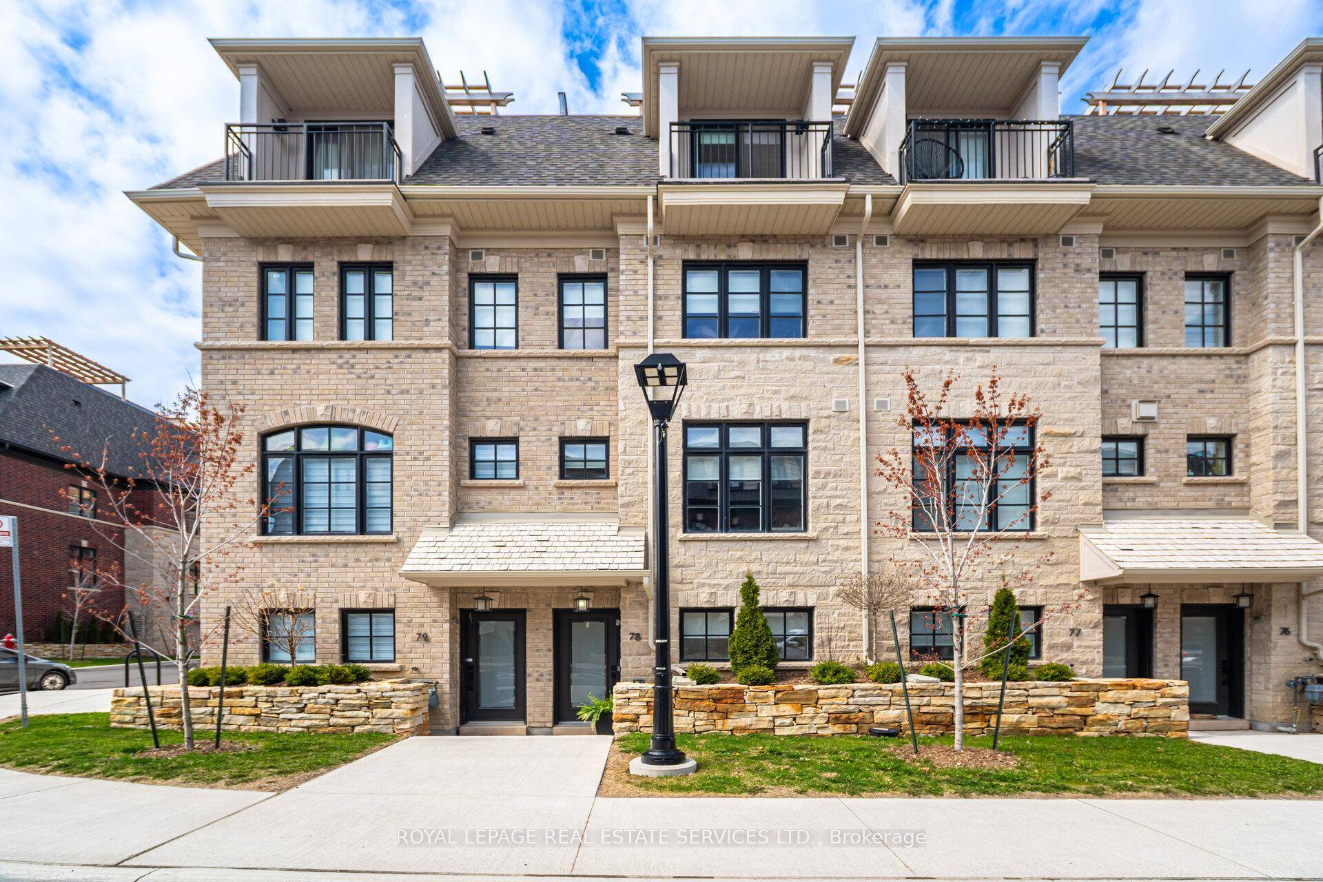 Welcome to one of Streetsville's premier modern luxury townhomes, newly built by Dunpar Homes.