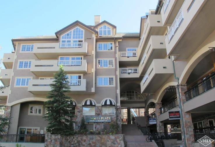 Room for everyone in this contemporary 3 bedroom plus den 4 bath condominium in the heart of Beaver Creek Village for week 37.