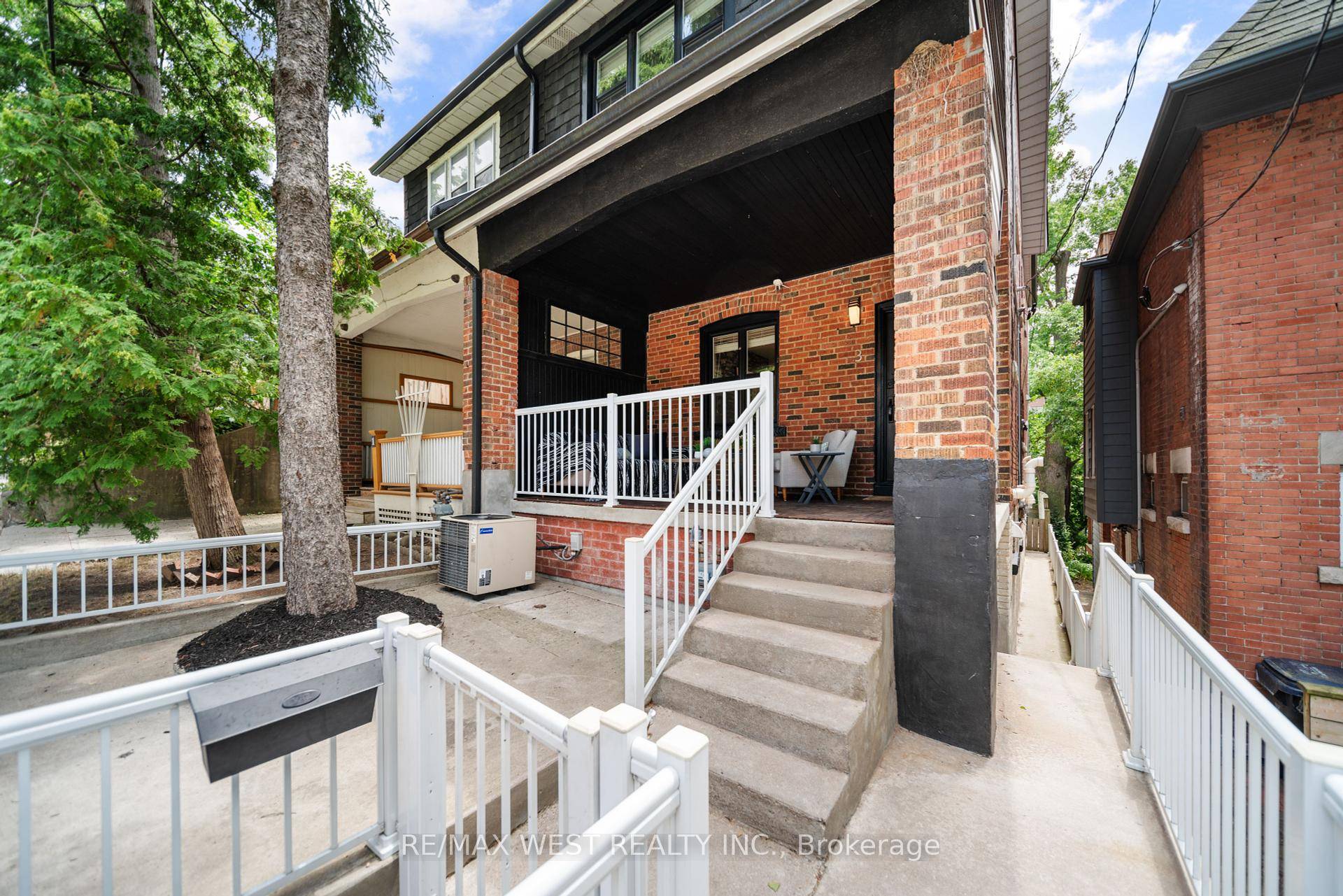 Welcome to 3 Glen Gordon Rd, a beautifully renovated home nestled on a quiet street in the sought after High Park neighbourhood.