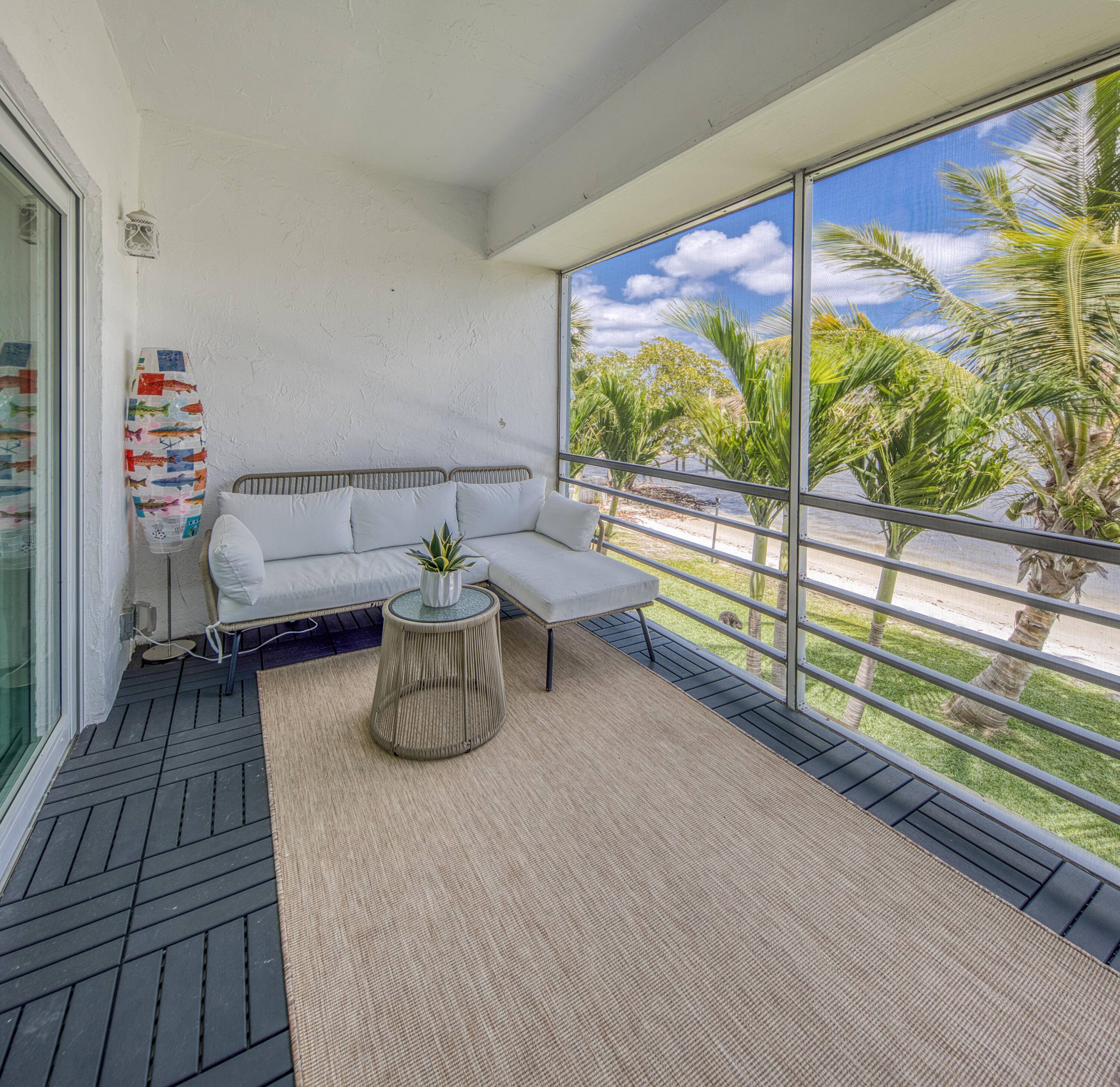 Luxury Waterview CondoEmbrace coastal living in this exceptional updated condo with direct water views, showcasing sophisticated finishes and brand new appliances.
