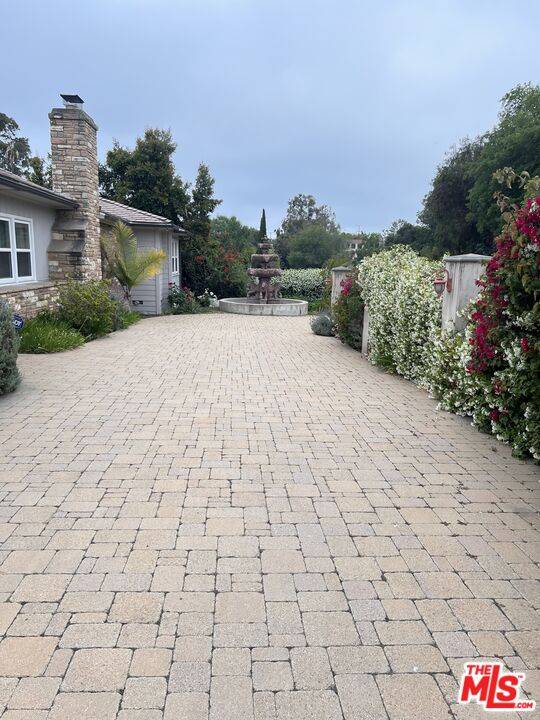 11570  W Sunset Blvd 5BR Brentwood La