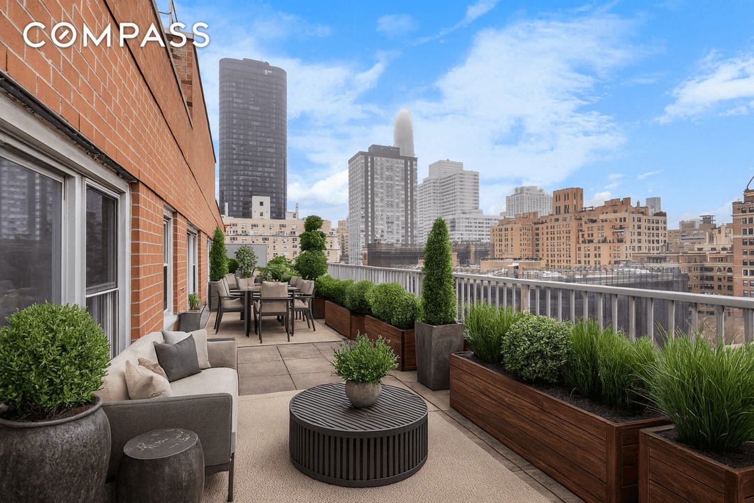 Elevate Your Life This is the penthouse you've been waiting for !