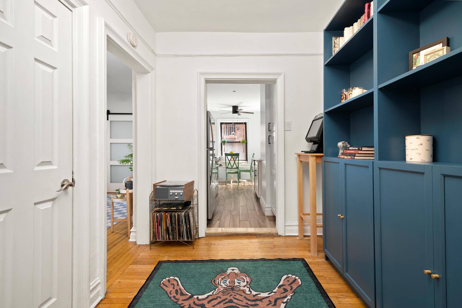 The one bedroom that's a two bedroom at the Fillmore !