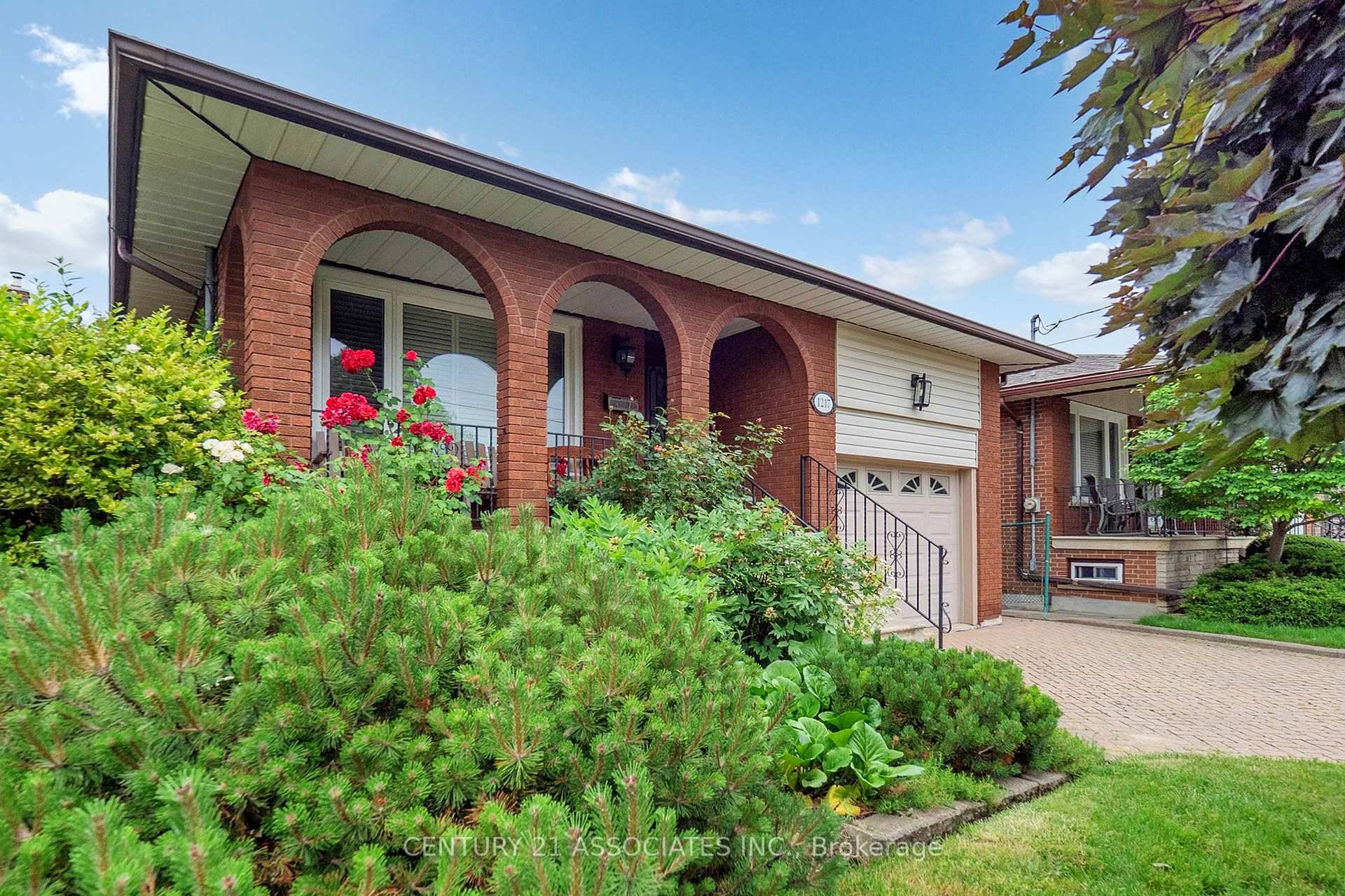 Nestled in one of Mississaugas most sought after communities, this spacious 4 bedroom back split is a rare opportunity for families, investors, and builders alike.
