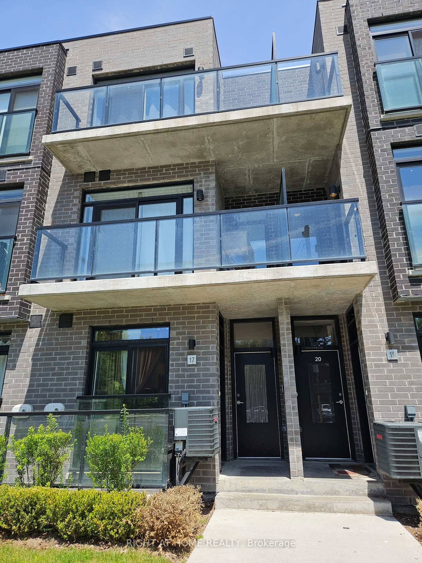 Beautiful prime location at Bayview and Finch !