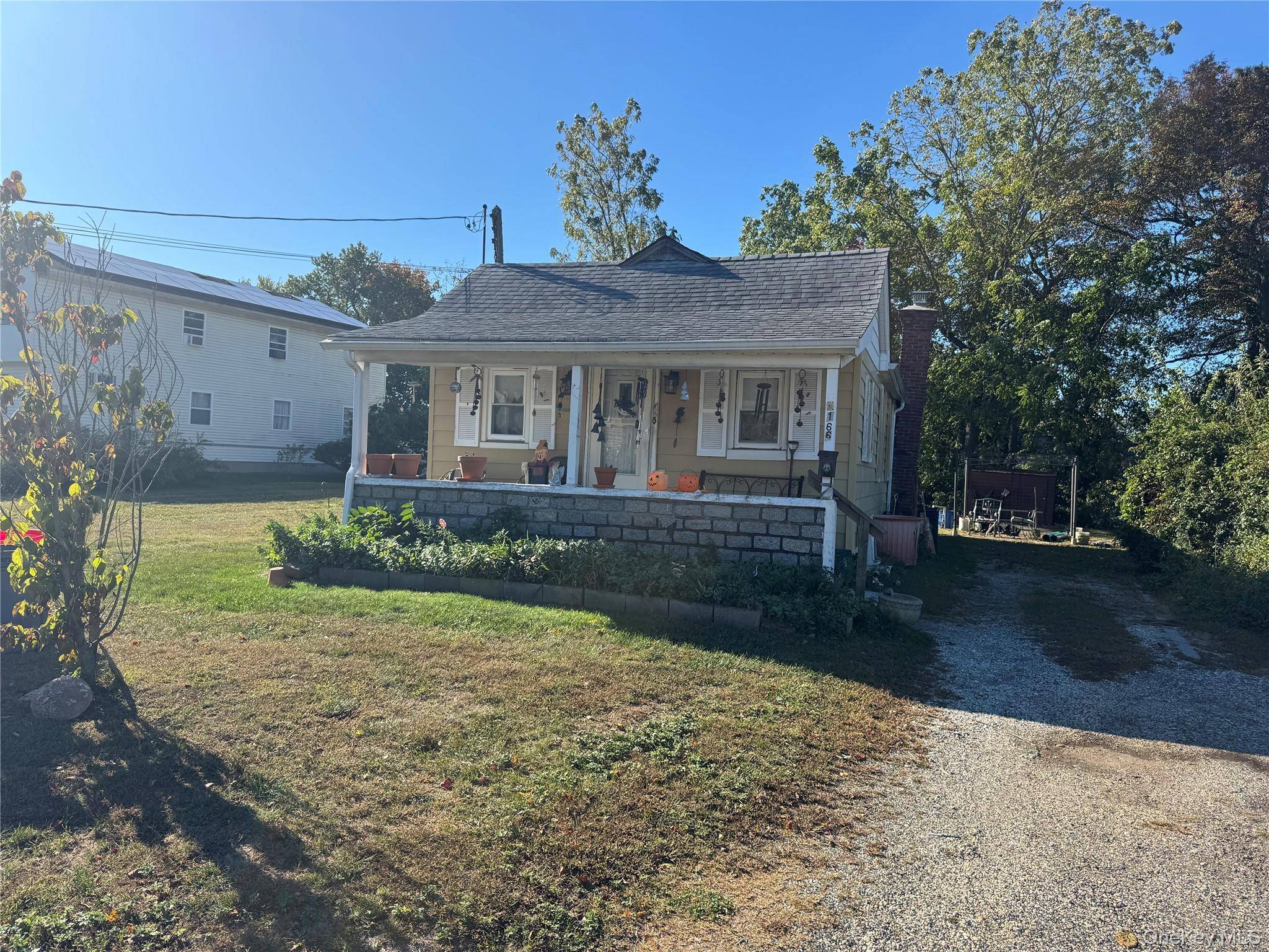 Builders, Builders, Builders, Welcome to this tree lined street in village of West Babylon, 166 amp ; 170 Woodrow Parkway, 2 Lots, Parks, Schools, Shopping, LIRR, Restaurants and More Close ...