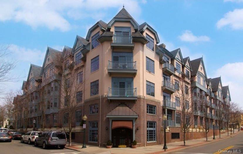 Welcome to Marbury Corners, a meticulously maintained luxury community in the heart of Pelham, offering the perfect blend of upscale living and unbeatable convenience.