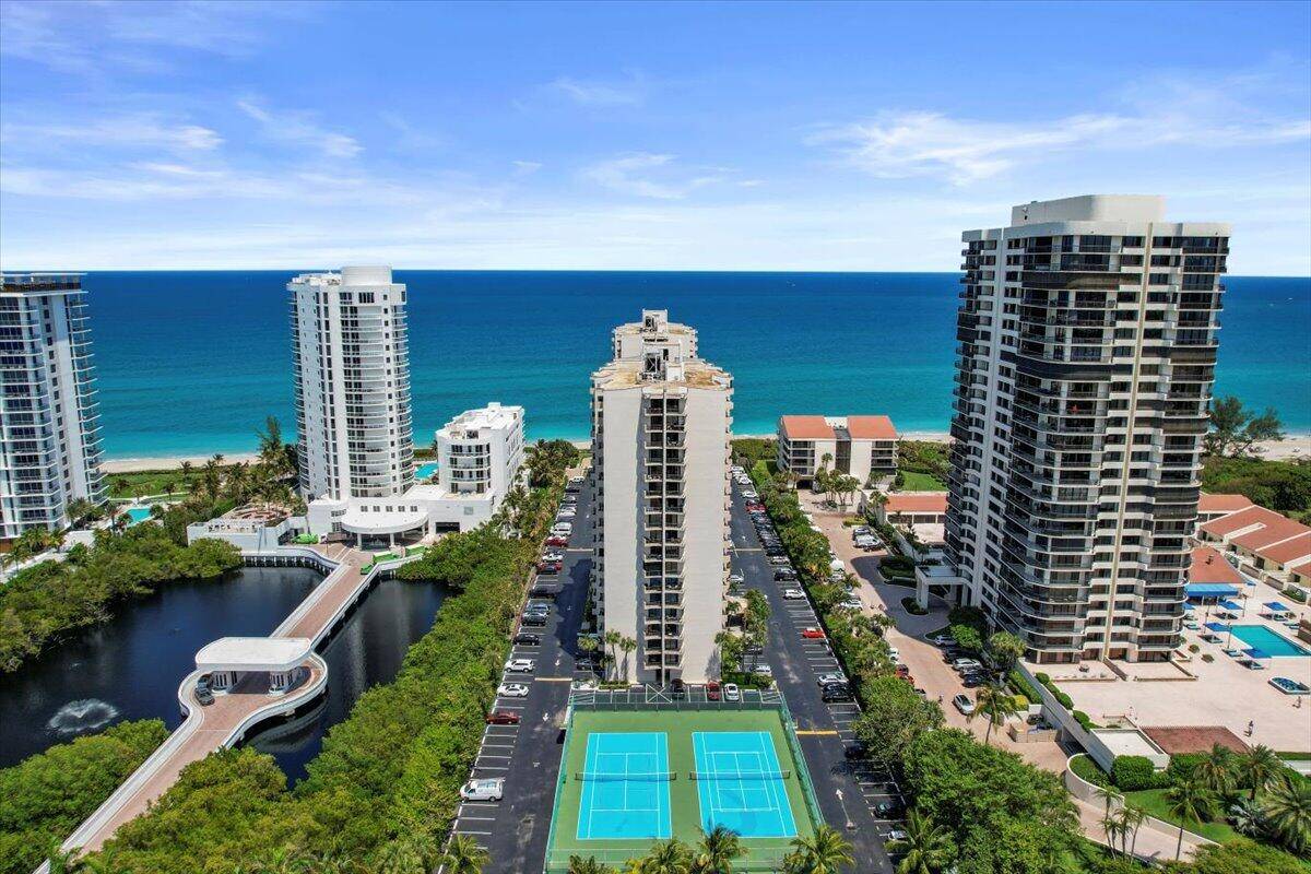 BEACHFRONT DIRECT OCEANFRONT Bring all offers, must sell 2 Bed, 2 Bath Split bedrooms Enjoy Dining and lounging on your balcony while relaxing to the sounds of the ocean waves ...