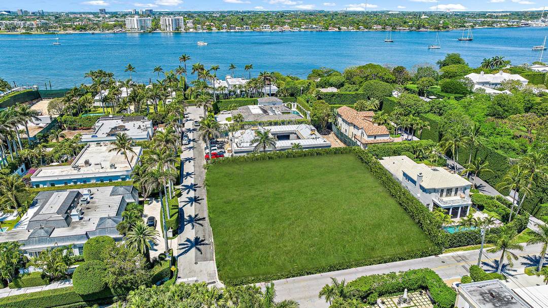 Beautiful, highly elevated parcel on over half an acre in the near North End, offering 22, 939 TSF.