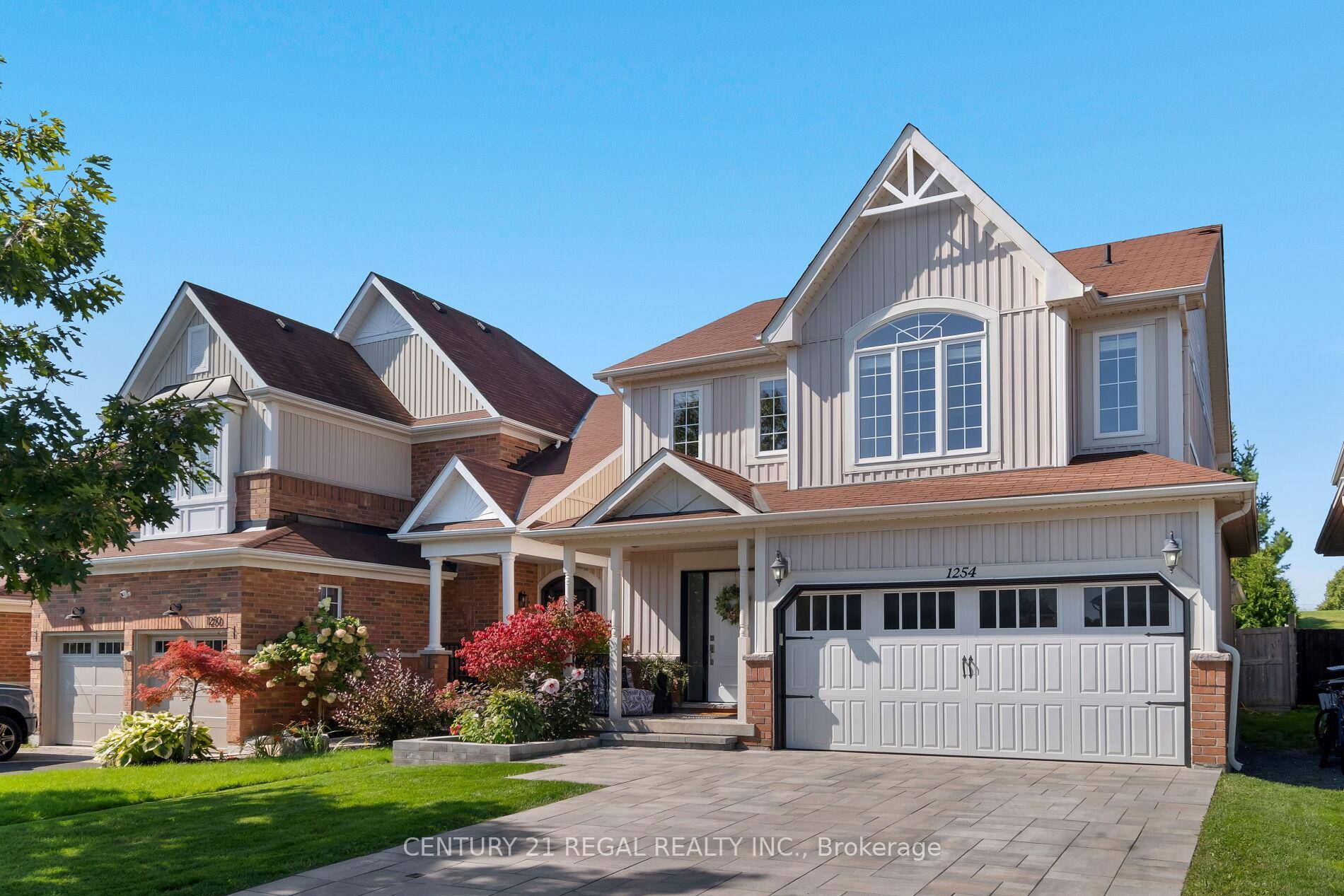 Stunning 4 bedroom home backing onto Glenbourne Park.