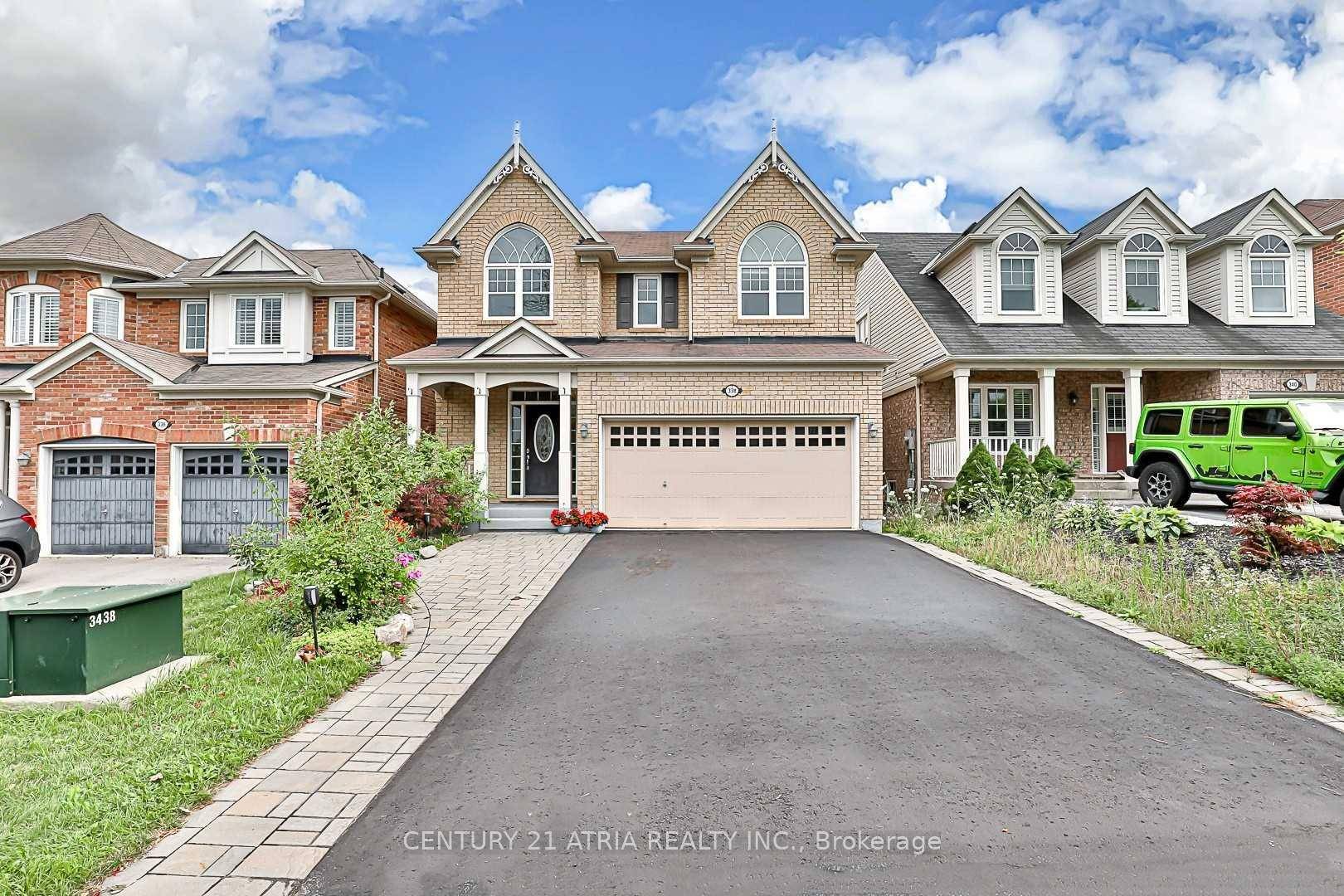 Beautiful 4 Bedroom Detached Home In The Desirable Community !