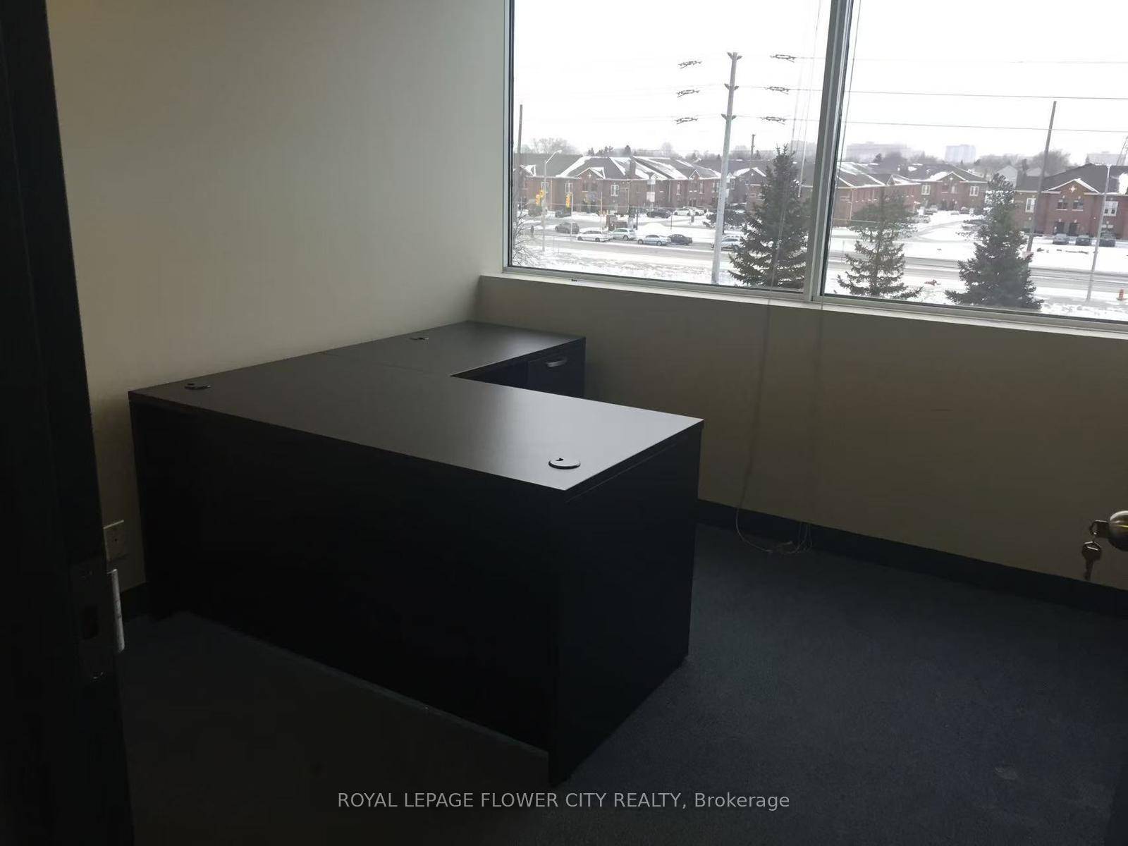 Professional Office Space for Lease Airport Corporate Centre Unlock the perfect combination of prestige, location, and convenience in this bright and versatile second floor office unit.