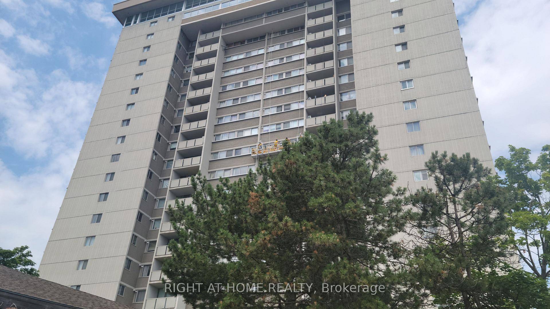 Discover stylish, turn key condo living in the heart of Waterloo at 903375 King Street North.