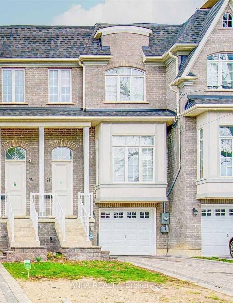 Free Hold Townhome ; Excellent Location, At Yonge And Major Mackenzie, The Village District Of Richmond Hill's Downtown Local Centre ; 10' Foot Ceiling Ground Flr ; 9' Foot 2nd ...