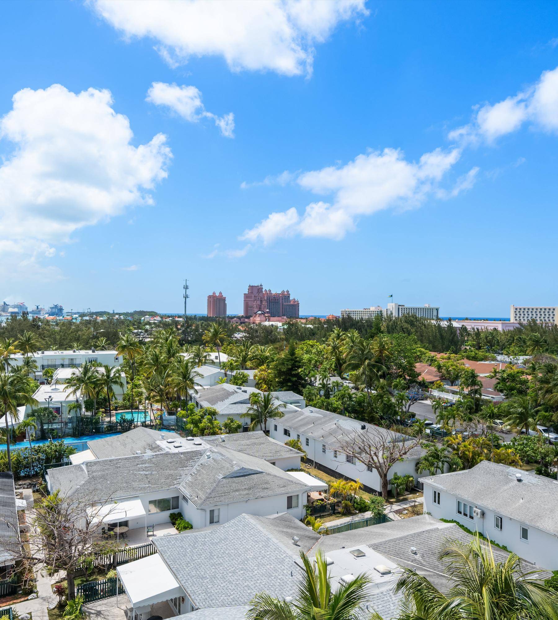 PENTHOUSE 9 - THIRTY SIX Condo New-Providence