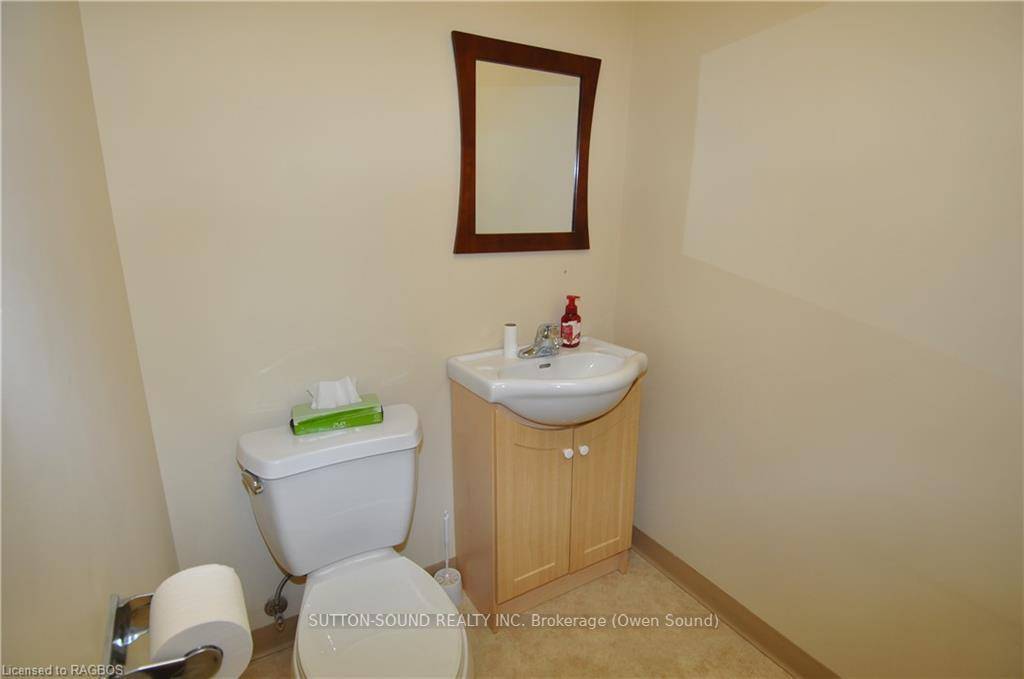 Currently reception area and 4offices, 1 sink, 1 bathroom.
