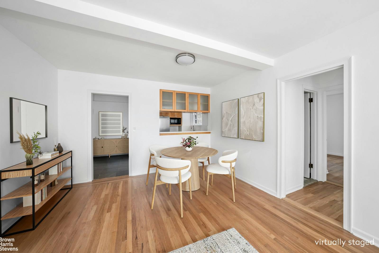 Welcome to 324 East 41st Street, Unit 904C.