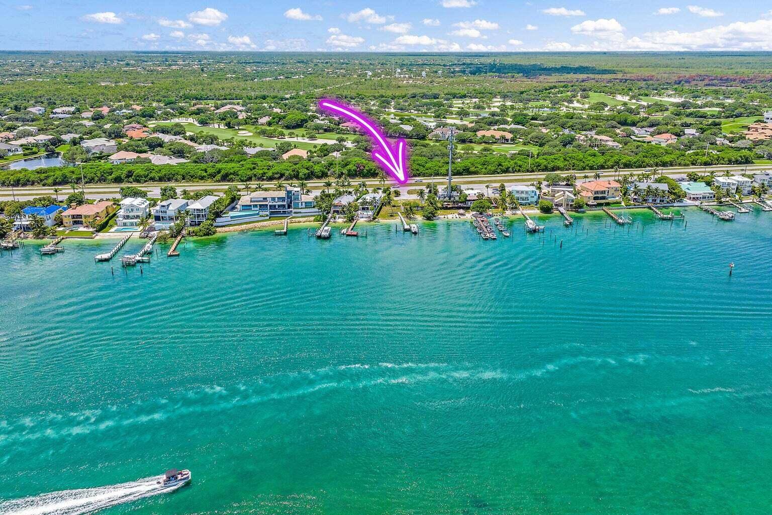 Have you been searching for the perfect waterfront getaway in Florida but nothing has spoken to you yet ?