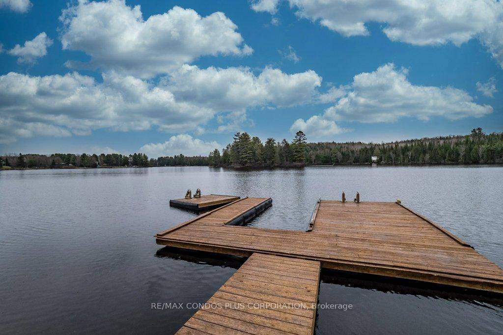 Waterfront You don't want to miss this opportunity to own your very own slice of paradise !