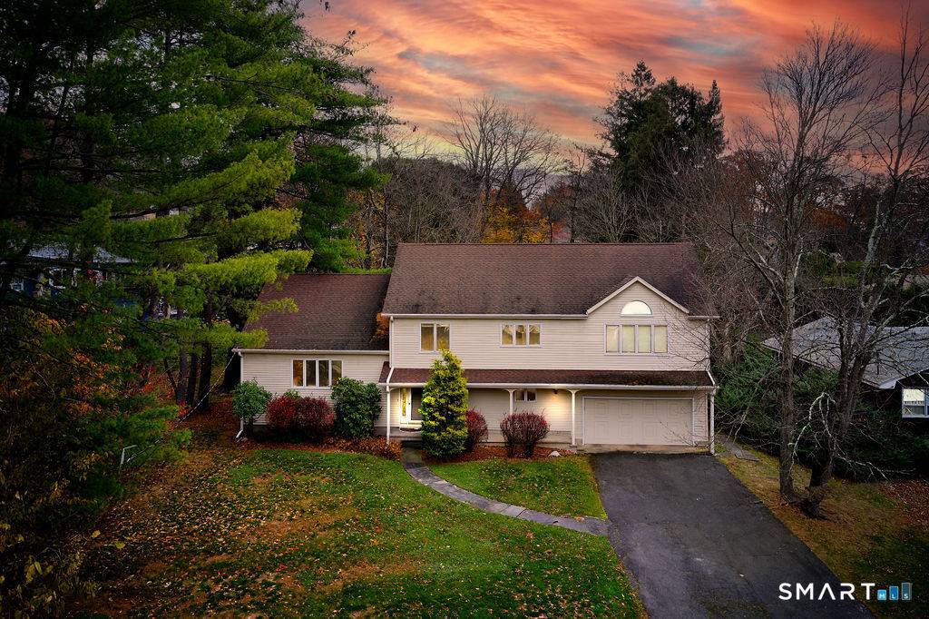 This sensational open concept home is designed for both comfort and style, featuring a gourmet kitchen equipped with high end appliances, perfect for culinary enthusiasts.