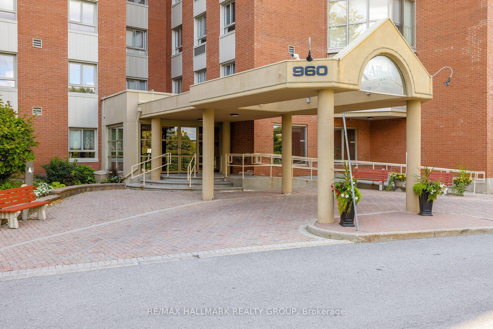 Rarely offered ground floor 2 bedroom, 2 bathroom condo with solarium in the highly sought after Atriums of Kanata.