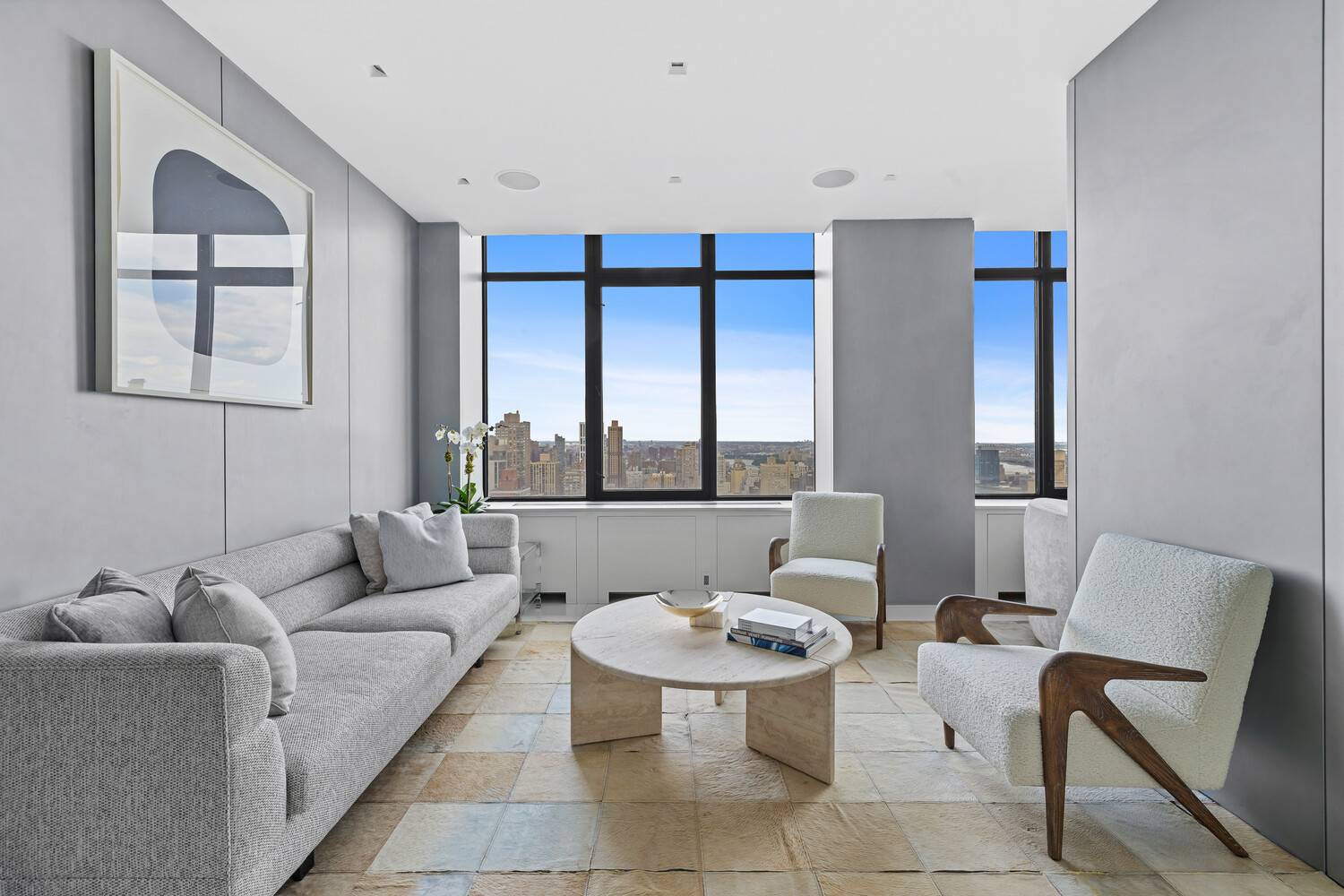 A private keyed elevator opens directly onto a dedicated landing, revealing the entire 41st floor of this extraordinary duplex residence.