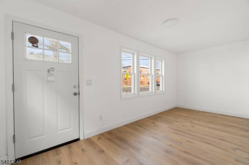 This beautifully built NEW CONSTRUCTION just under 2490 sqft home in the heart of Newark's historic Weequahic District.