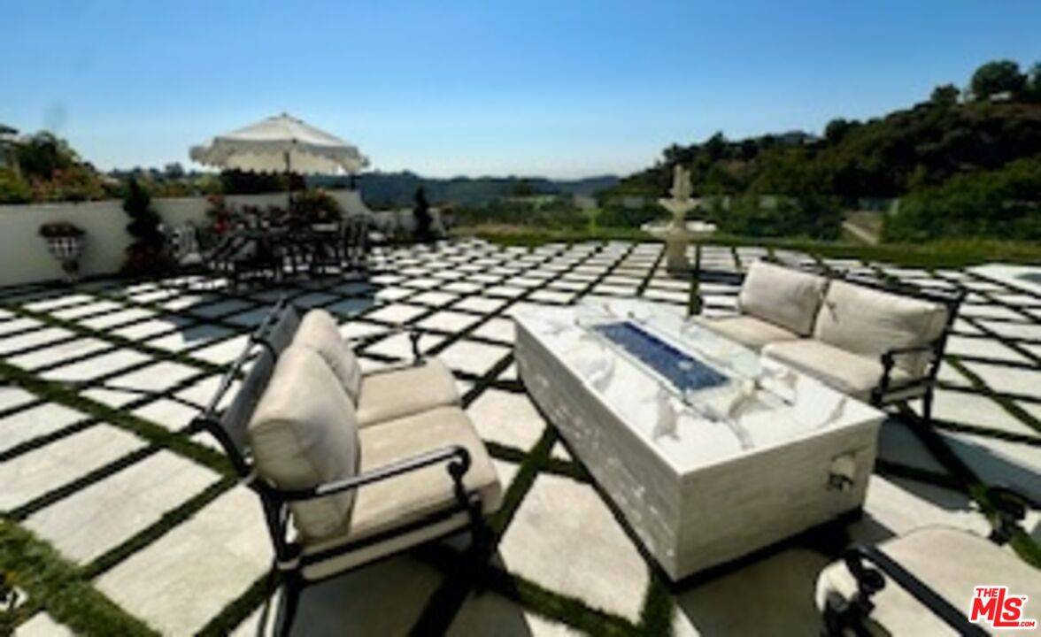 12408   Ridge Rd 4BR Brentwood La