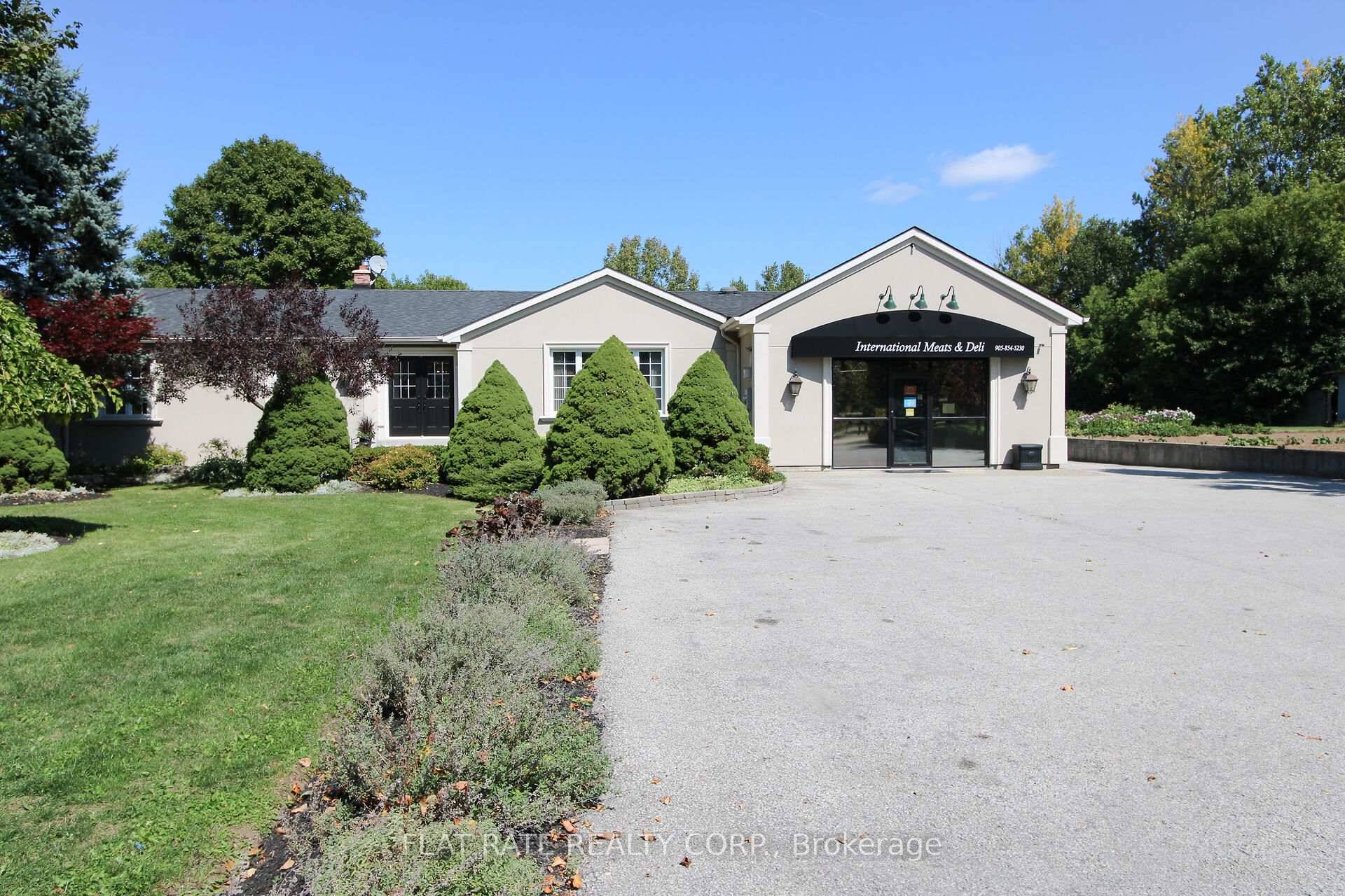 Rare Live amp ; Work Opportunity on a 1 Acre Lot Welcome to this exceptional property nestled in the charming town of Brookville, a unique chance to own a beautifully ...