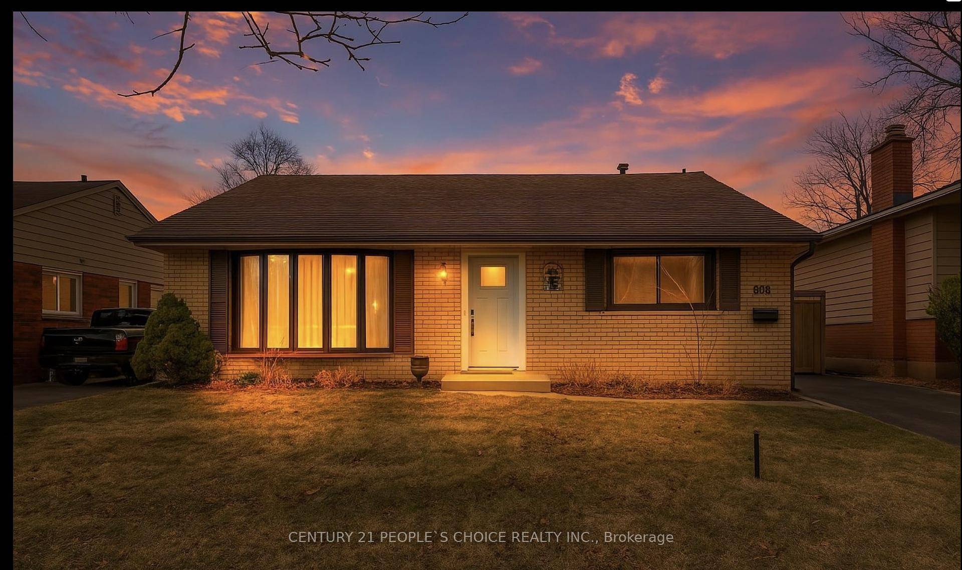 3 1 Bedroom Home in Prestigious South Burlington Neighborhood.