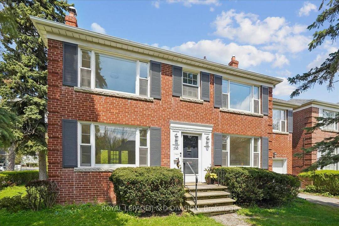Welcome to Lytton Park and this very special property on Glencairn Ave.